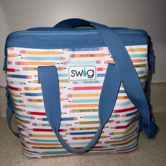 Swig Set - Picture 2 of 6